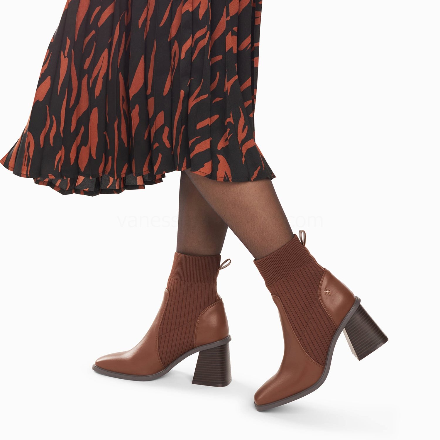 (image for) Bottines Chaussettes Jinger Marron à Talon TrapèZe | Vanessawupromo.Com 656