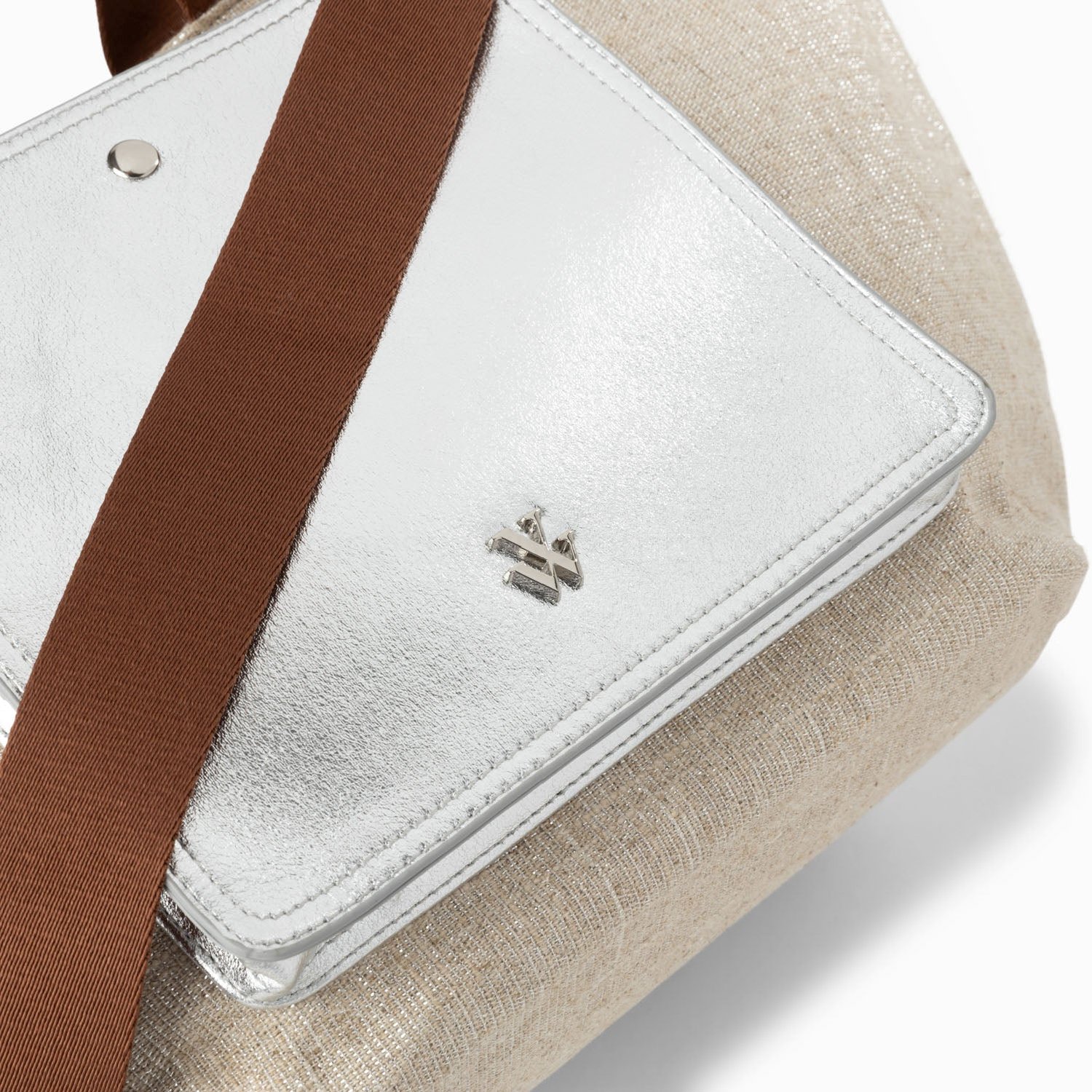 (image for) Cabas Iris Beige à Pochette Argent | Vanessawupromo.Com 29