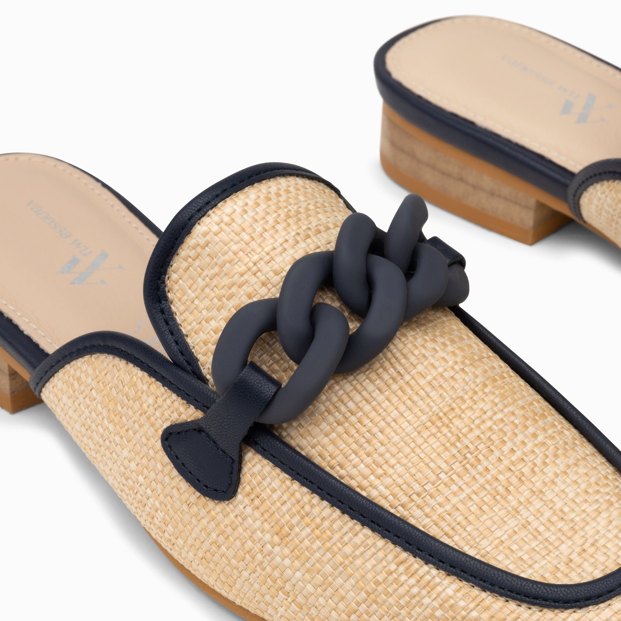 (image for) Mules Emna Beige Et Bleu Marine à ChaîNe Mate | Vanessawupromo.Com 249